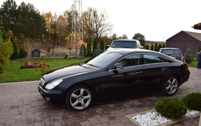 Mercedes-Benz CLS cena 56000 przebieg: 261000, rok produkcji 2007 z Warszawa małe 497